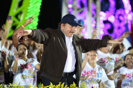 Nicaragua celebra el 36/19 en Plaza La Fé