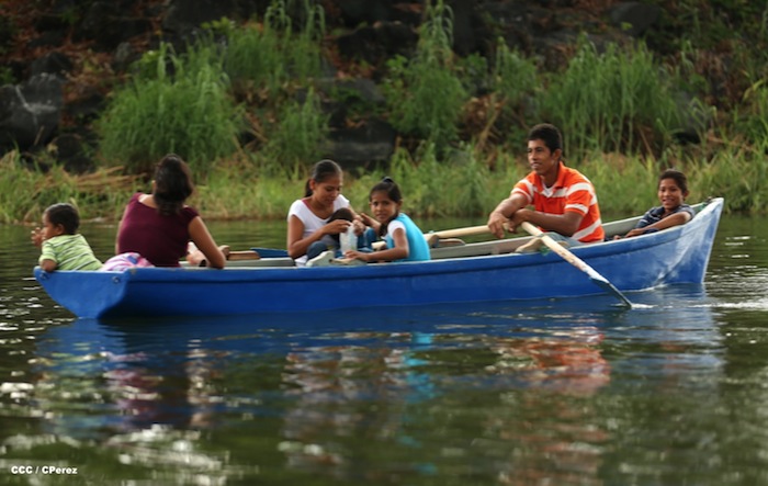 Via Crucis Acuático en Granada 2013