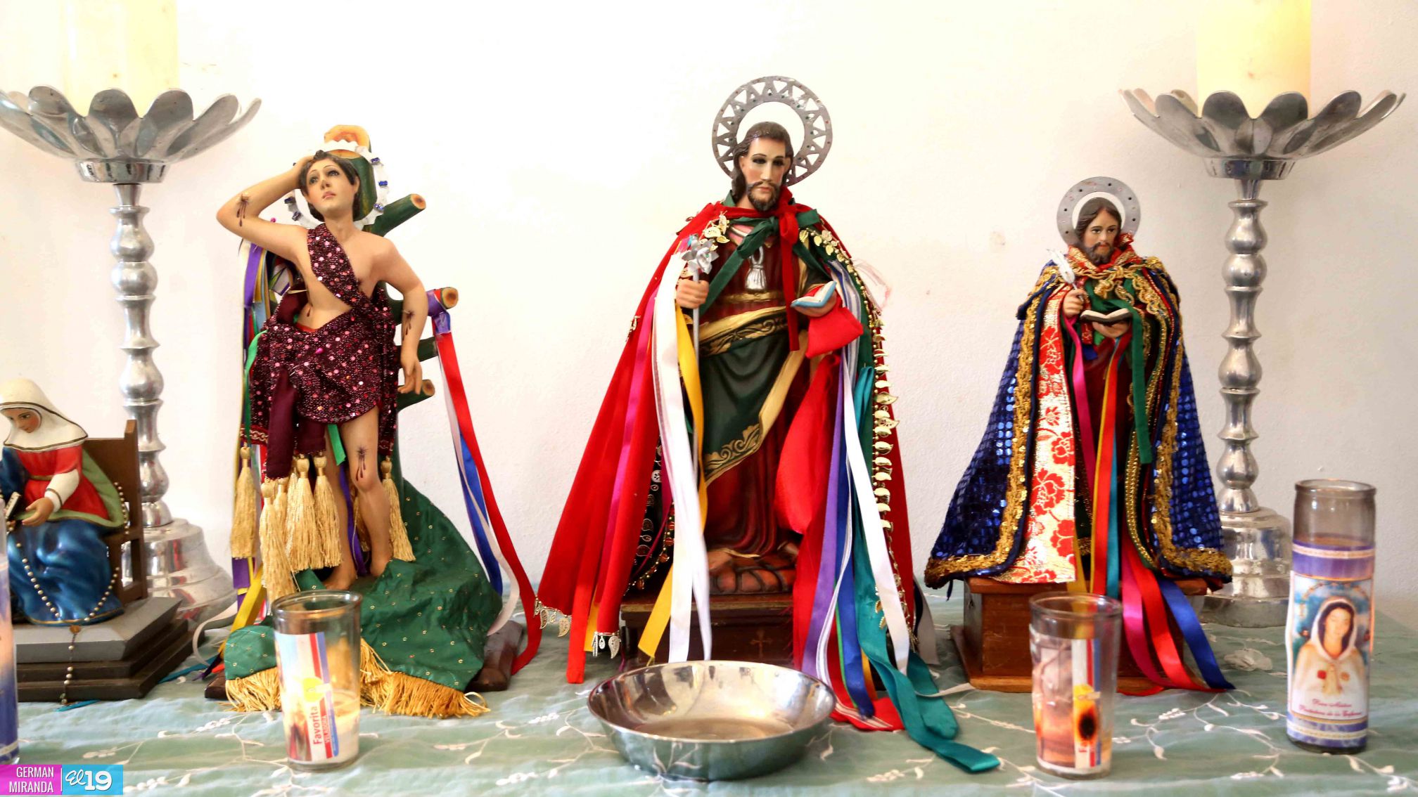 Tope de Santos reúne a miles en Dolores