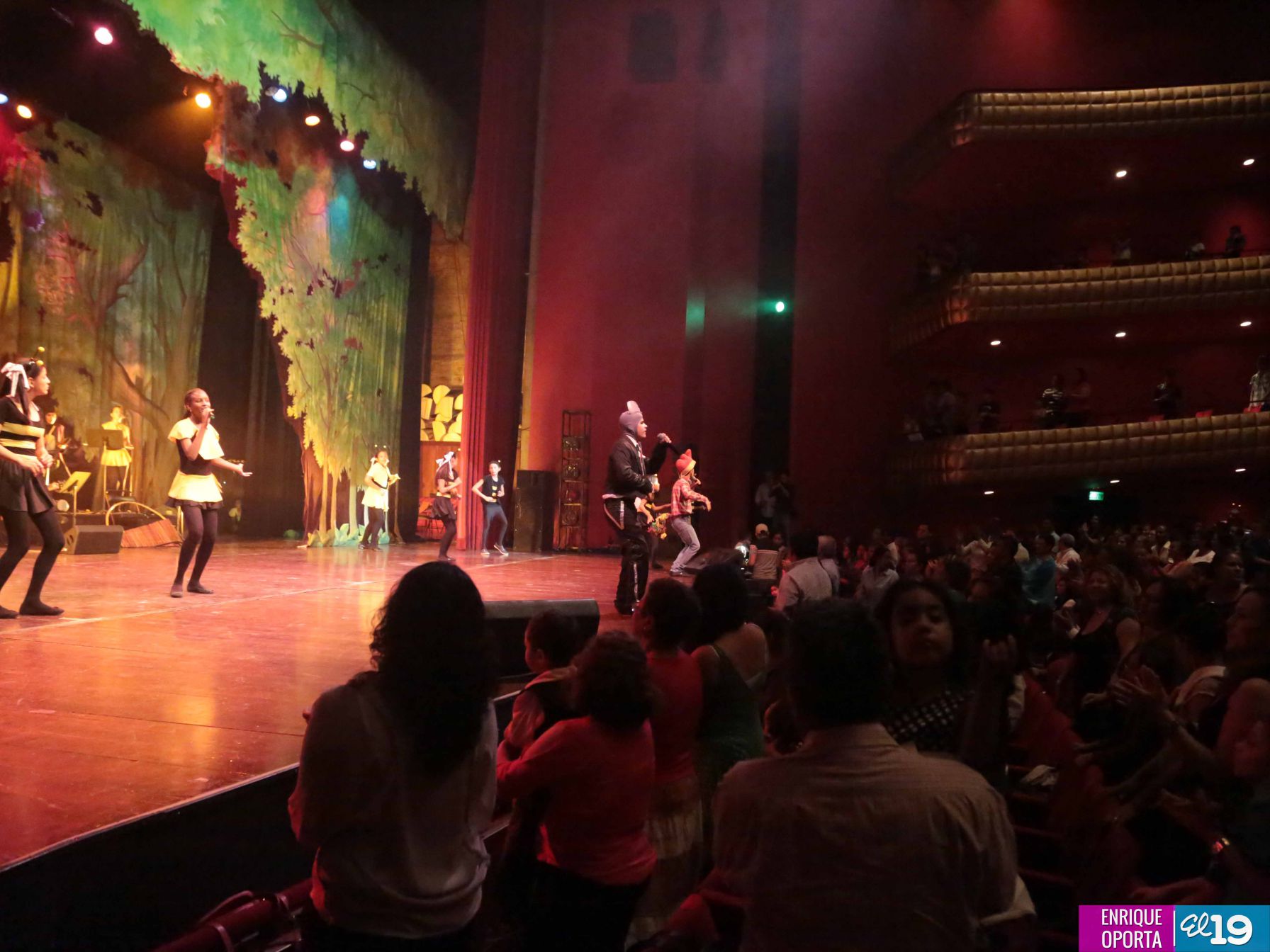 La Cucarachita Martina se enamoró con la melodía de Nicaragua, Nicaragüita