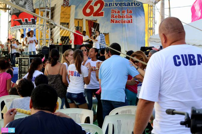 Música y canto para celebrar el 62 Aniversario del Día de la Rebeldía Nacional de Cuba