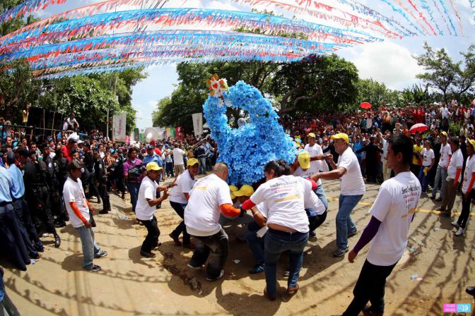 Managua celebra tradicional Roza del Camino e inician las fiestas de Santo Domingo