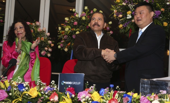 Presidente Daniel firma con HKND Group convenio marco para la construcción del Gran Canal