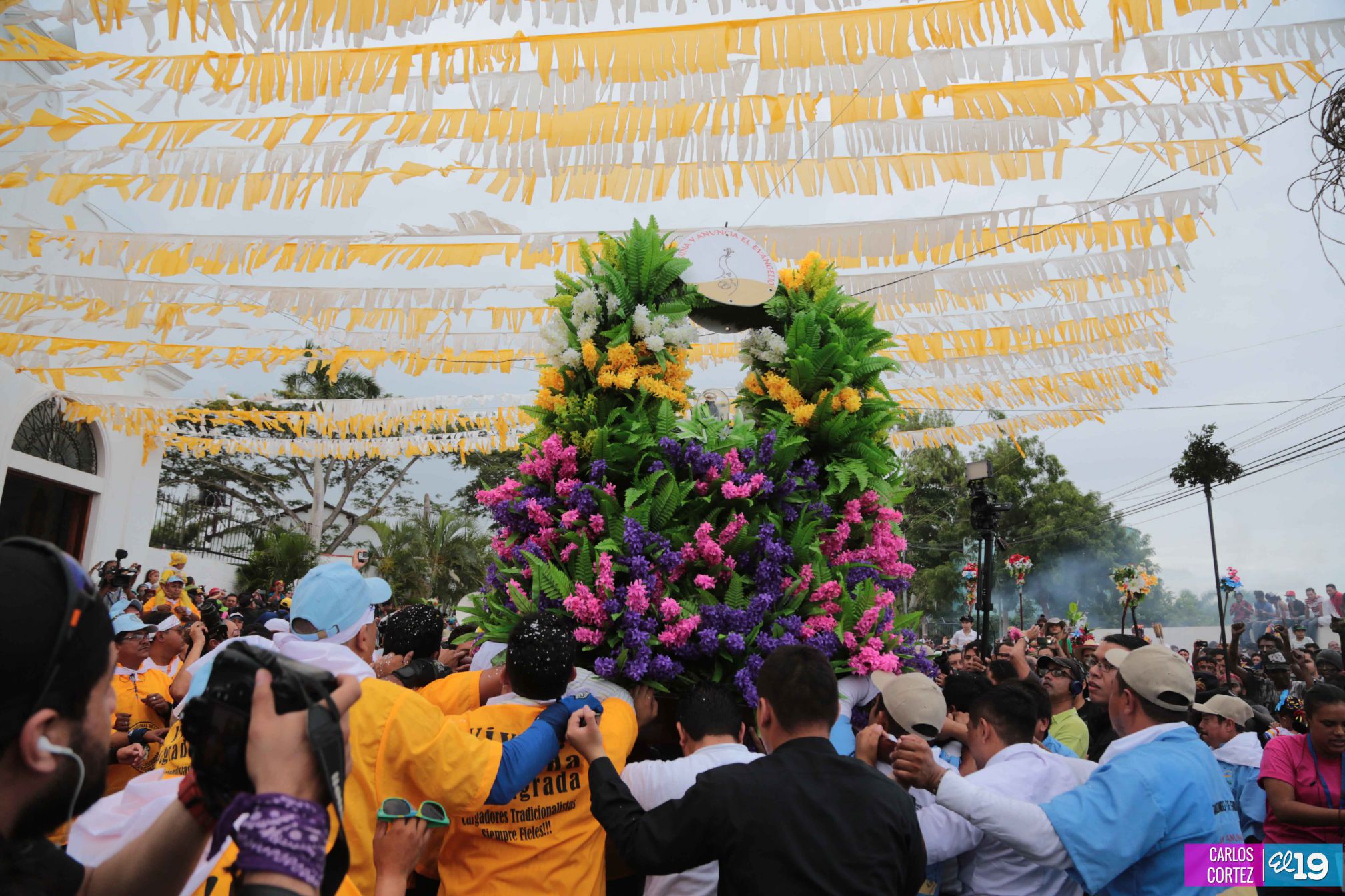 Viva Santo Domingo patrón de Managua!