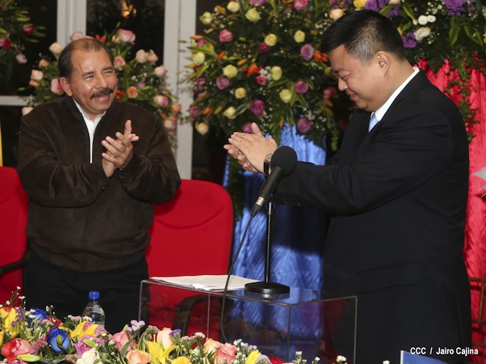 Presidente Daniel firma con HKND Group convenio marco para la construcción del Gran Canal