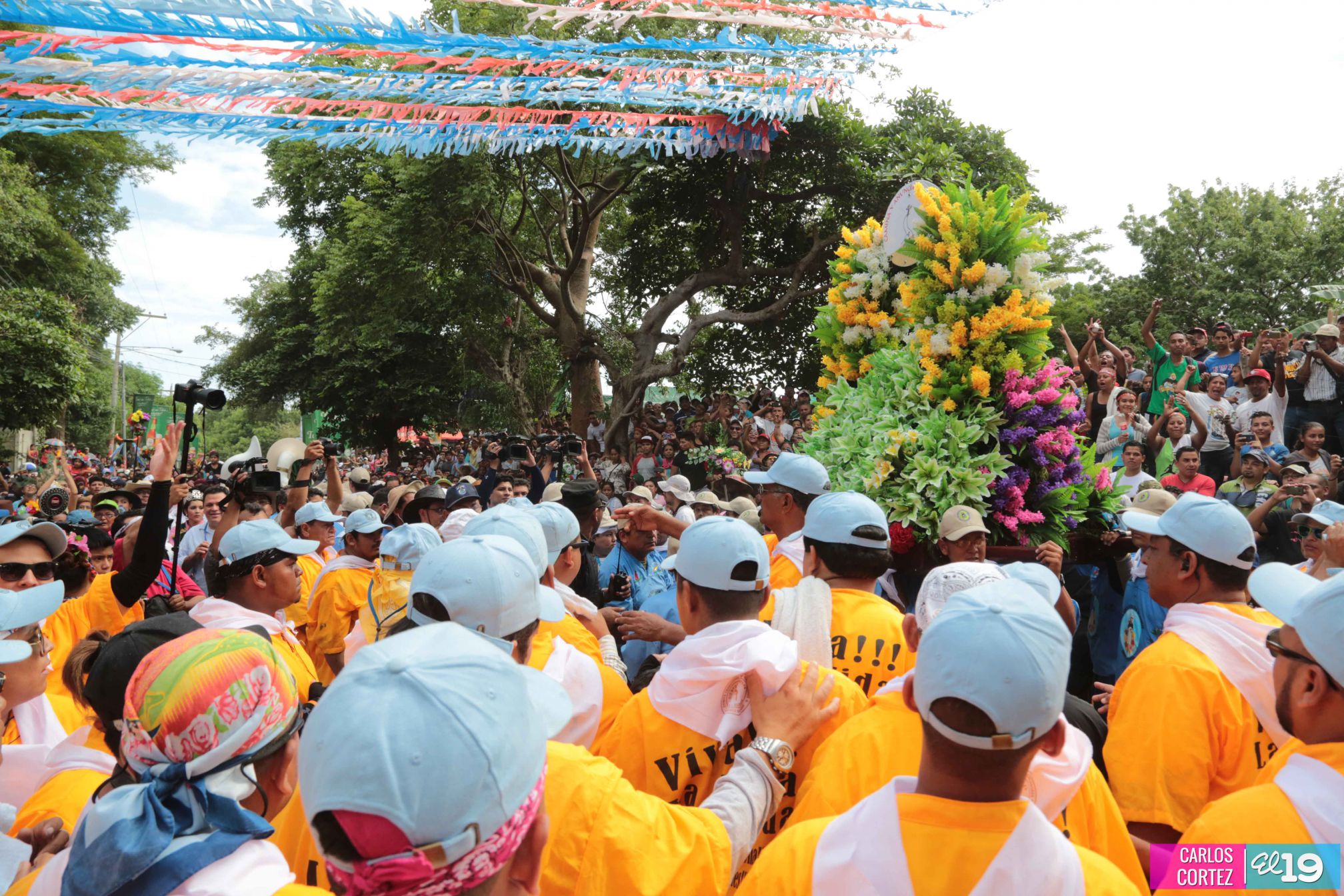 Viva Santo Domingo patrón de Managua!