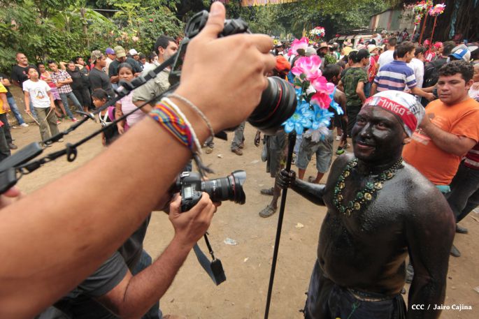 Viva Santo Domingo patrón de Managua!