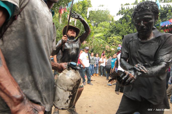 Viva Santo Domingo patrón de Managua!