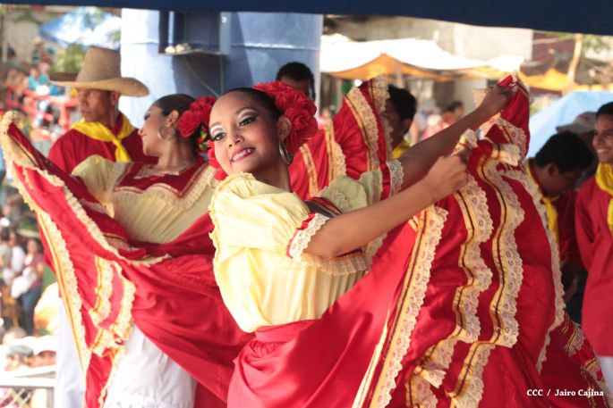 Viva Santo Domingo patrón de Managua!