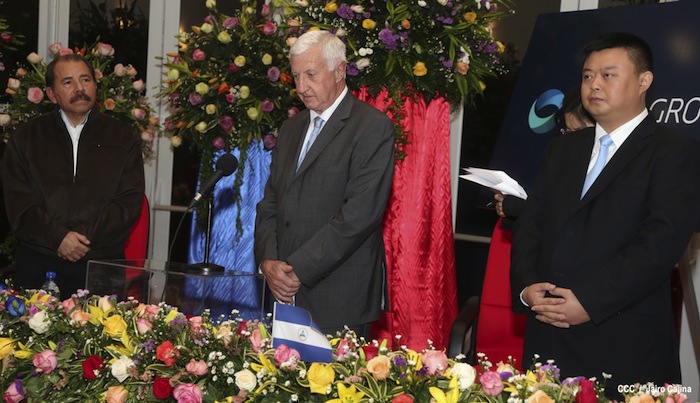 Presidente Daniel firma con HKND Group convenio marco para la construcción del Gran Canal