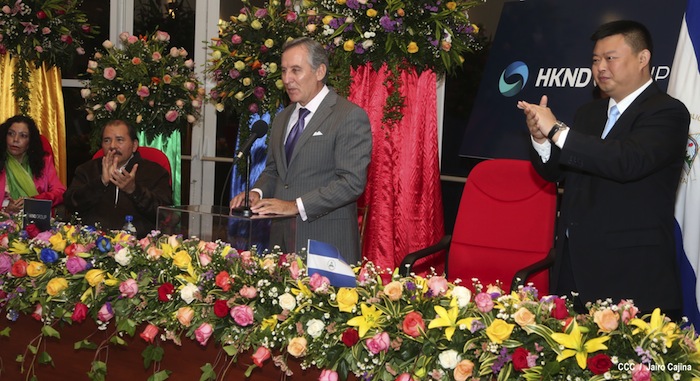 Presidente Daniel firma con HKND Group convenio marco para la construcción del Gran Canal