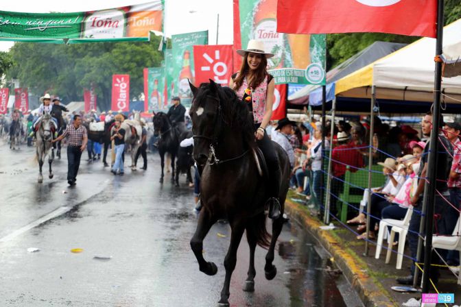 Desfile hípico en honor a Santo Domingo