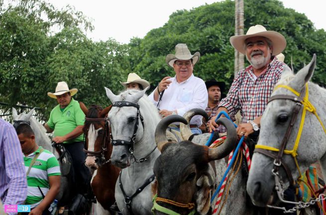 Desfile hípico en honor a Santo Domingo