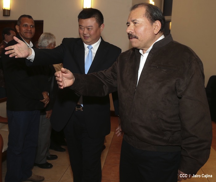 Presidente Daniel firma con HKND Group convenio marco para la construcción del Gran Canal