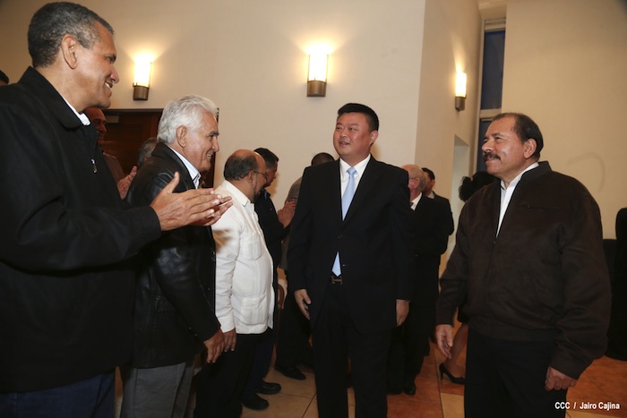 Presidente Daniel firma con HKND Group convenio marco para la construcción del Gran Canal