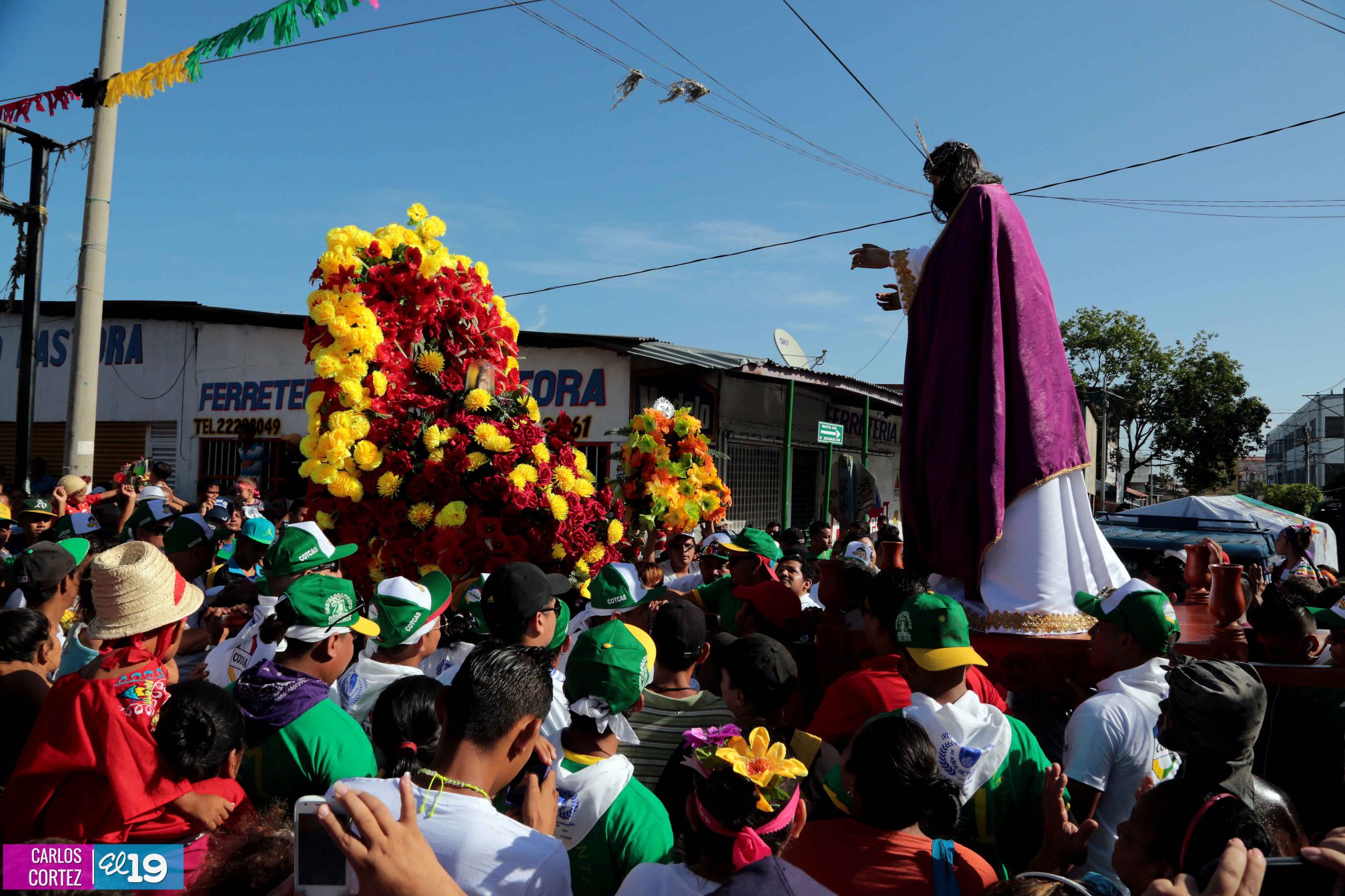 Santo Domingo recibe el cariño, el amor y la devoción de los barrios capitalinos