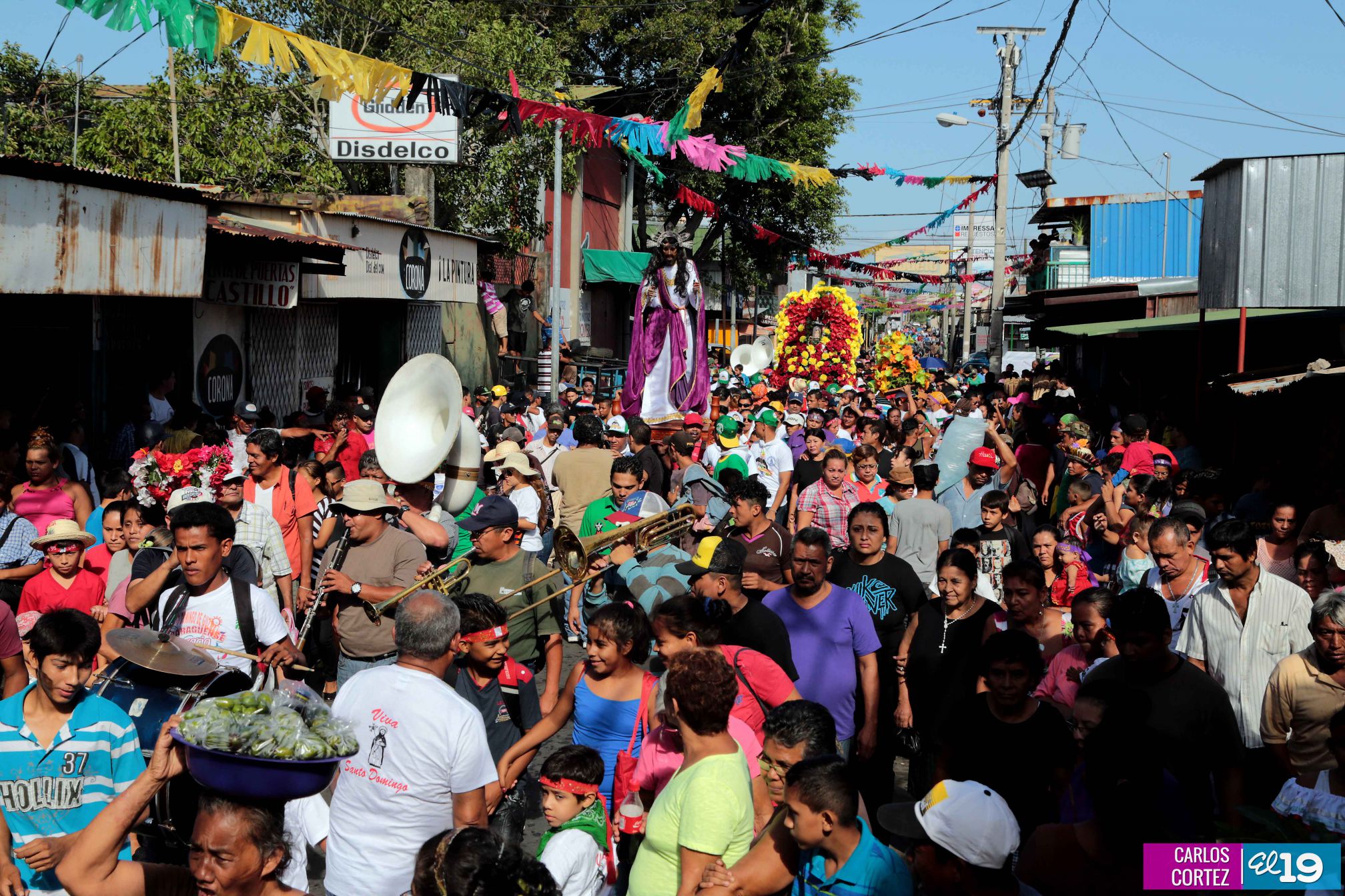 Santo Domingo recibe el cariño, el amor y la devoción de los barrios capitalinos