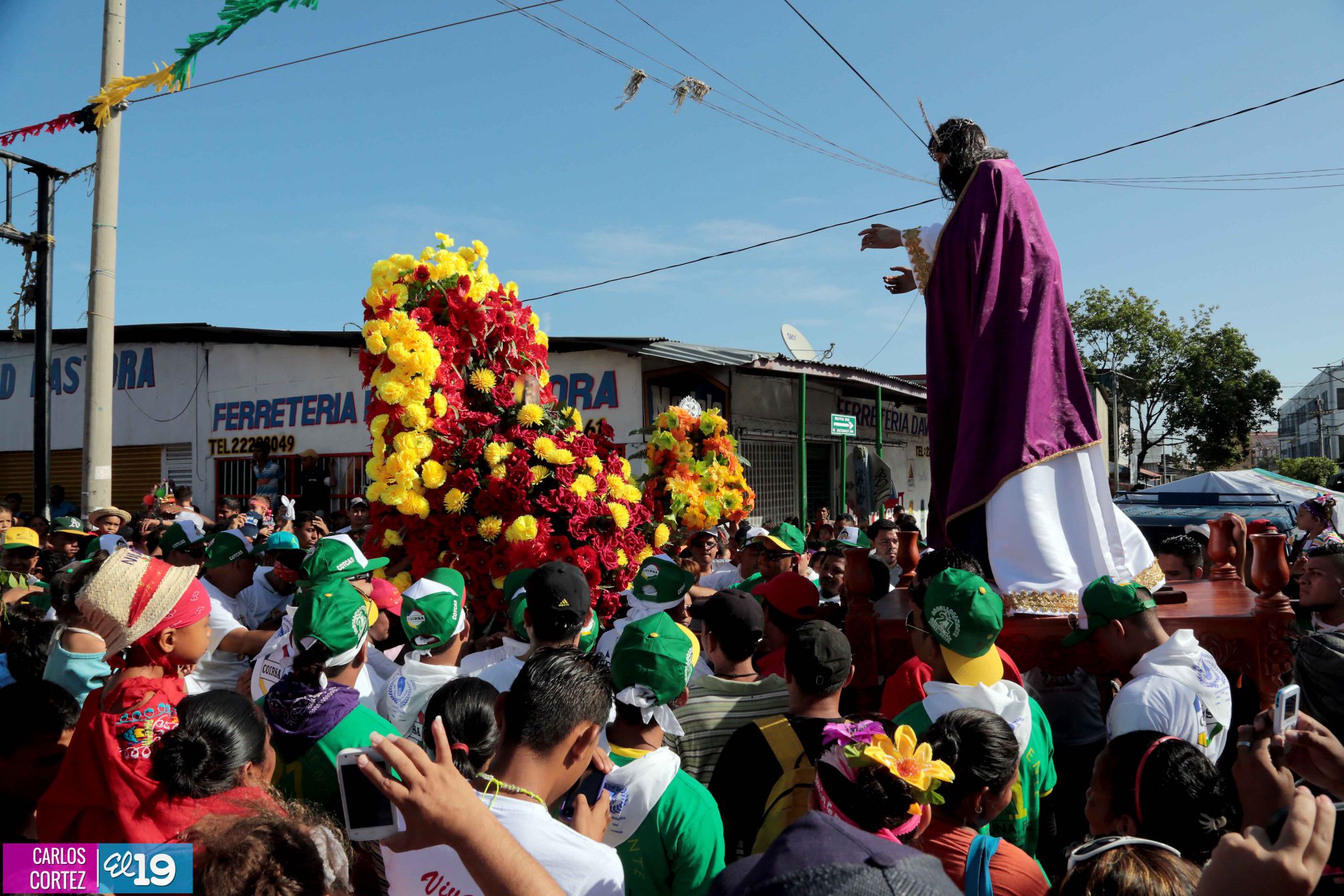 Santo Domingo recibe el cariño, el amor y la devoción de los barrios capitalinos