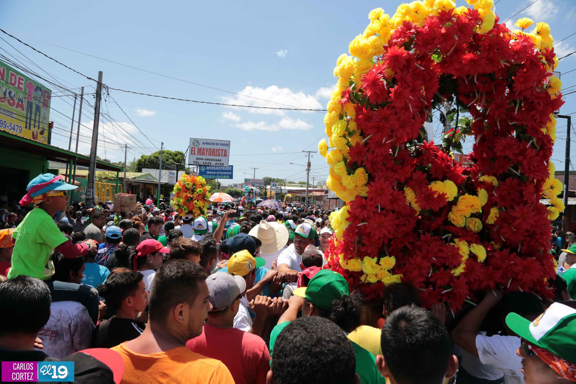 Santo Domingo recibe el cariño, el amor y la devoción de los barrios capitalinos