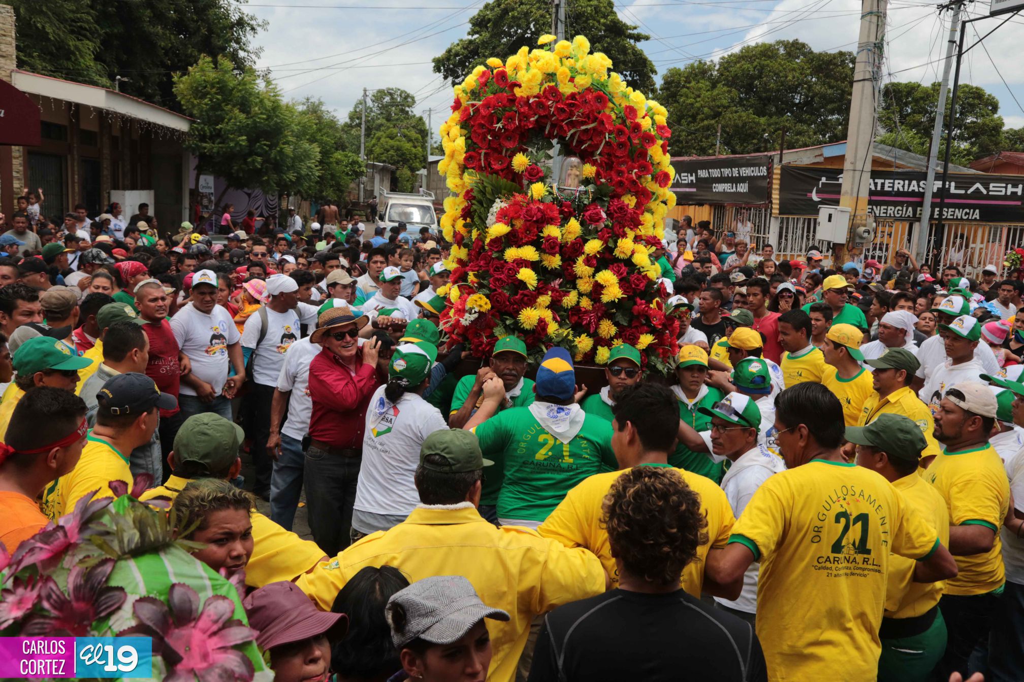 Santo Domingo recibe el cariño, el amor y la devoción de los barrios capitalinos