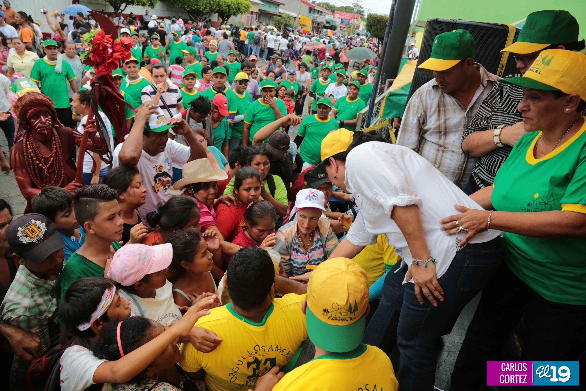 Santo Domingo recibe el cariño, el amor y la devoción de los barrios capitalinos