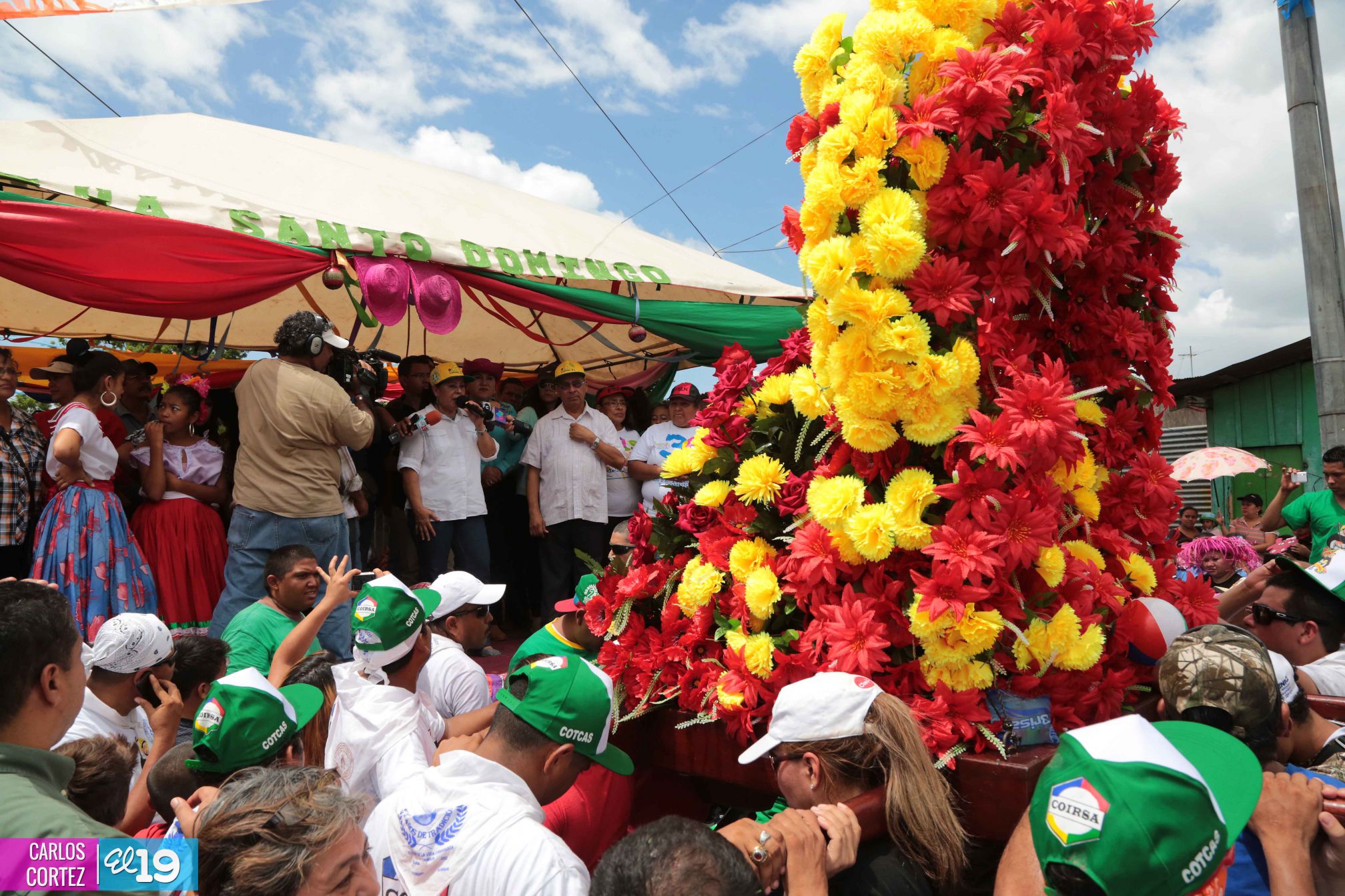Santo Domingo recibe el cariño, el amor y la devoción de los barrios capitalinos