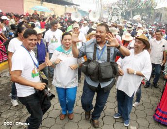 Santo Domingo de Guzmán rumbo a su morada en Las Sierritas