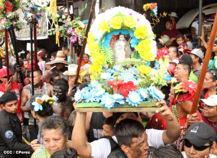 Santo Domingo de Guzmán rumbo a su morada en Las Sierritas