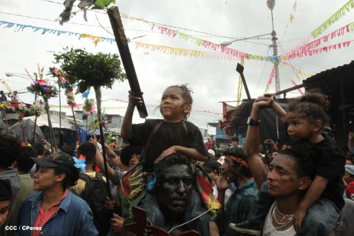 Santo Domingo de Guzmán rumbo a su morada en Las Sierritas