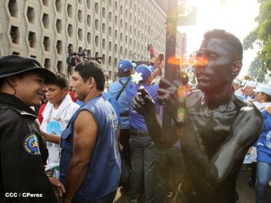 Santo Domingo de Guzmán rumbo a su morada en Las Sierritas