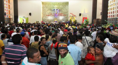 Santo Domingo de Guzmán rumbo a su morada en Las Sierritas