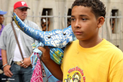 Santo Domingo de Guzmán rumbo a su morada en Las Sierritas