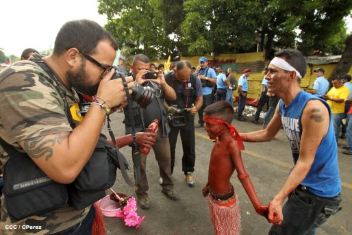 Santo Domingo de Guzmán rumbo a su morada en Las Sierritas