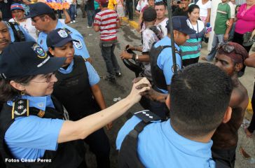 Fiestas de Santo Domingo concluyen con regreso de la milagrosa imagen a Las Sierritas