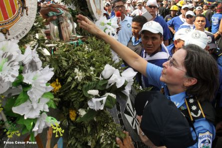 Fiestas de Santo Domingo concluyen con regreso de la milagrosa imagen a Las Sierritas