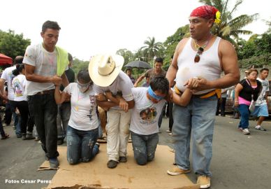 Fiestas de Santo Domingo concluyen con regreso de la milagrosa imagen a Las Sierritas