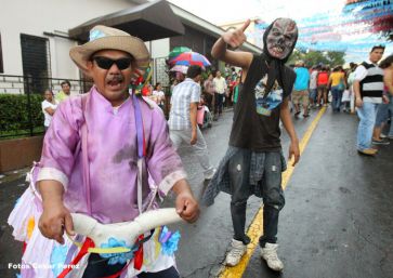 Fiestas de Santo Domingo concluyen con regreso de la milagrosa imagen a Las Sierritas