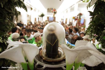 Fiestas de Santo Domingo concluyen con regreso de la milagrosa imagen a Las Sierritas