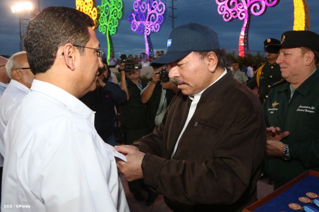 Presidente Daniel y Compañera Rosario encabezan acto del 36 aniversario de constitución de la Fuerza Aérea del Ejército de Nicaragua