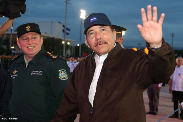 Presidente Daniel y Compañera Rosario encabezan acto del 36 aniversario de constitución de la Fuerza Aérea del Ejército de Nicaragua