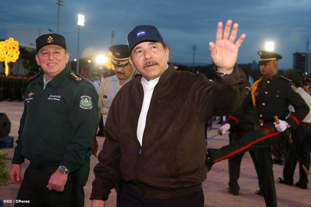 Presidente Daniel y Compañera Rosario encabezan acto del 36 aniversario de constitución de la Fuerza Aérea del Ejército de Nicaragua