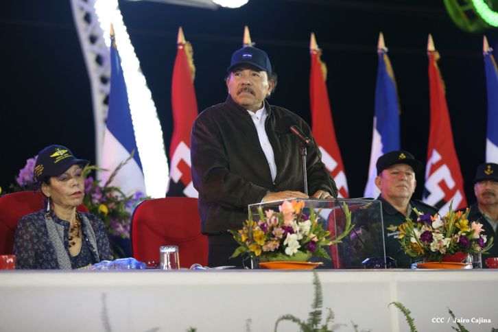 Presidente Daniel y Compañera Rosario encabezan acto del 36 aniversario de constitución de la Fuerza Aérea del Ejército de Nicaragua