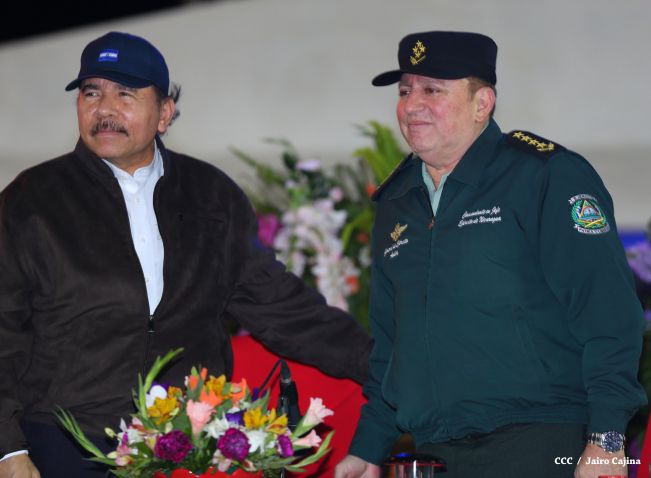 Presidente Daniel y Compañera Rosario encabezan acto del 36 aniversario de constitución de la Fuerza Aérea del Ejército de Nicaragua