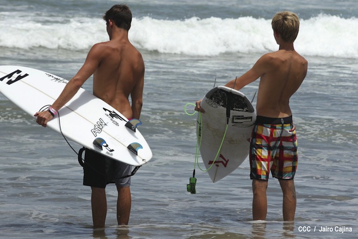 Final Mundial Surf Junio en Playa Jiquiliste