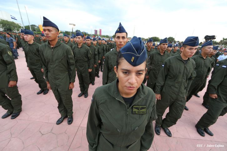 Presidente Daniel y Compañera Rosario encabezan acto del 36 aniversario de constitución de la Fuerza Aérea del Ejército de Nicaragua