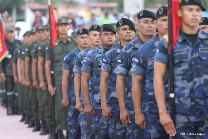 Presidente Daniel y Compañera Rosario encabezan acto del 36 aniversario de constitución de la Fuerza Aérea del Ejército de Nicaragua