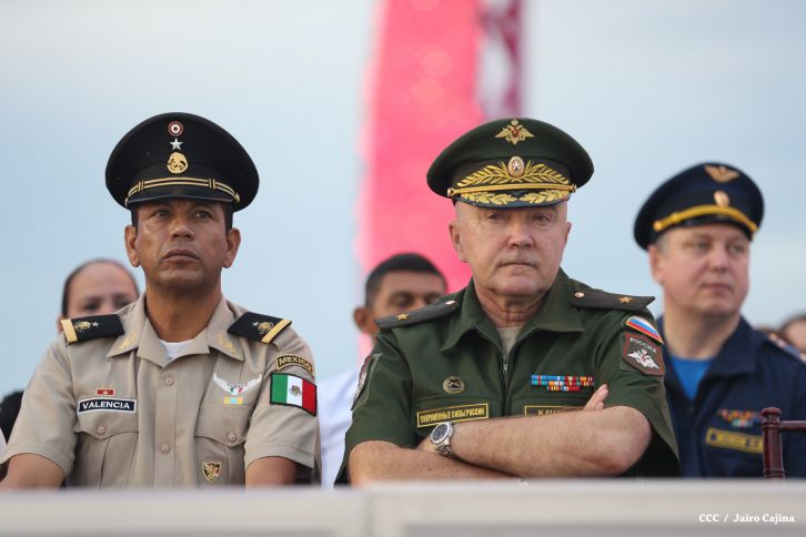 Presidente Daniel y Compañera Rosario encabezan acto del 36 aniversario de constitución de la Fuerza Aérea del Ejército de Nicaragua