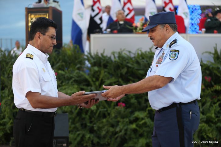 Presidente Daniel y Compañera Rosario encabezan acto del 36 aniversario de constitución de la Fuerza Aérea del Ejército de Nicaragua
