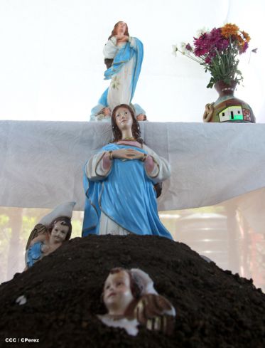 León celebra tradicional Gritería Chiquita