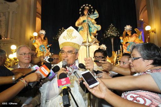 León celebra tradicional Gritería Chiquita